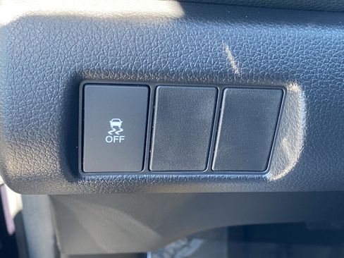 Certified 2025 Honda Pilot Sport image 30