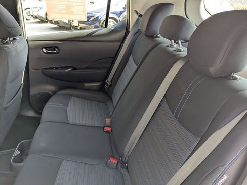 Used 2023 Nissan Leaf S image 24