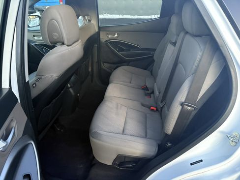 Used 2017 Hyundai Santa Fe Sport image 18