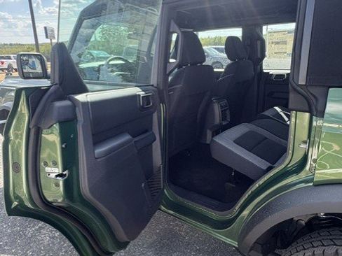 New 2025 Ford Bronco 4-Door image 23