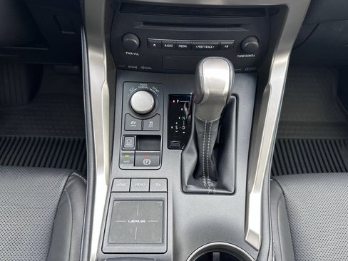 Used 2016 Lexus NX 300h AWD w/ Luxury Package image 20