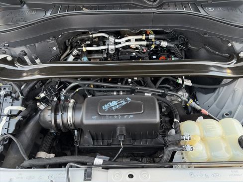 Used 2021 Ford Explorer Limited w/ Equipment Group 301A image 14