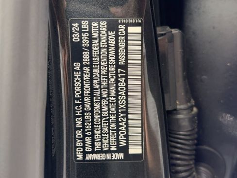 Used 2025 Porsche Taycan image 20