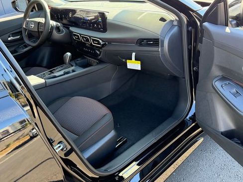 New 2026 Nissan Sentra SR image 25