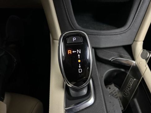 Certified 2019 Cadillac XT5 Premium Luxury FWD image 16