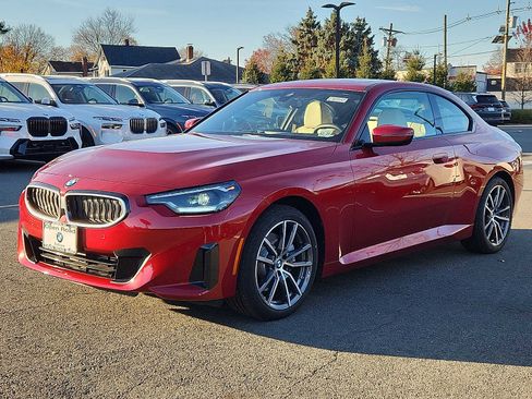 Certified 2025 BMW 230i xDrive Coupe w/ Convenience Package image 3