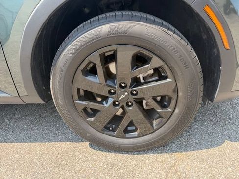Certified 2023 Kia Sorento S AWD/4WD image 13