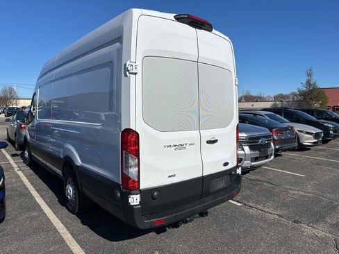 Used 2024 Ford Transit 350 148 High Roof Extended AWD image 3