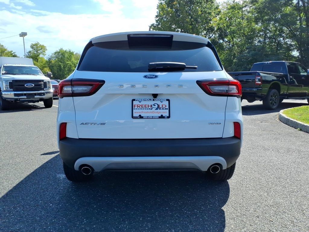 Used 2023 Ford Escape Active AWD/4WD image 20