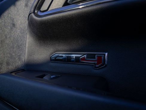 Used 2023 GMC Sierra 1500 AT4 w/ AT4 Premium Package image 12