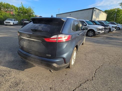 Used 2019 Ford Edge SEL w/ Equipment Group 201A AWD/4WD image 7