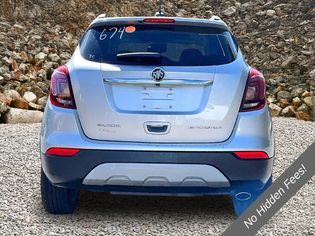 Used 2018 Buick Encore Essence FWD image 4