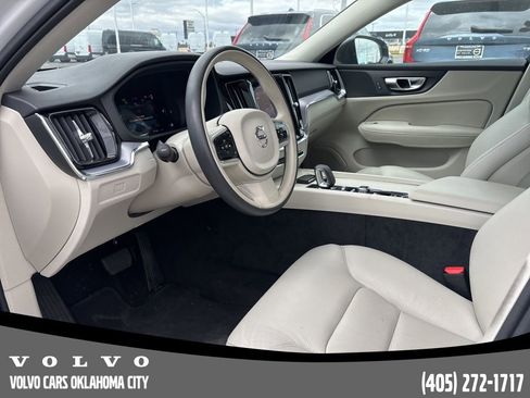 Certified 2025 Volvo S60 B5 Core image 7