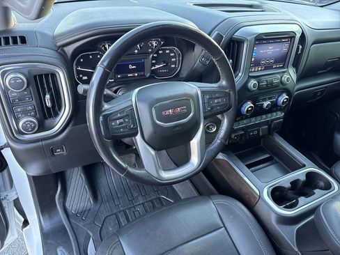 Used 2023 GMC Sierra 2500 SLT w/ SLT Convenience Package image 18