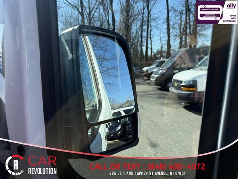Used 2023 Mercedes-Benz Sprinter 2500 image 30