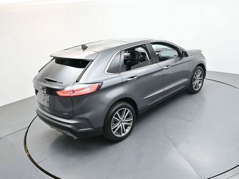 Used 2022 Ford Edge Titanium AWD/4WD image 25