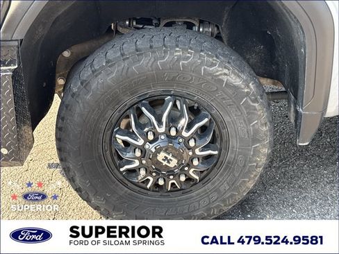 Used 2024 GMC Sierra 3500 SLE w/ SLE Convenience Package AWD/4WD image 13