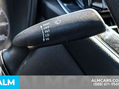 Used 2023 Toyota Corolla LE image 33