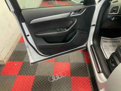 Used 2018 Audi Q3 2.0T Premium image 9