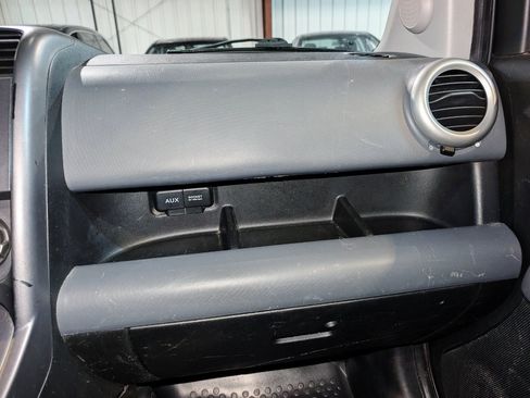 Used 2005 Honda Element EX image 34