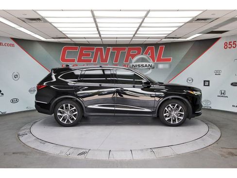 Used 2024 Acura MDX FWD w/ Technology Package image 5