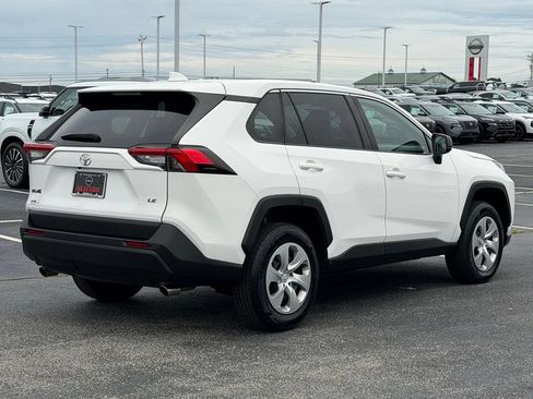 Used 2023 Toyota RAV4 LE FWD image 5