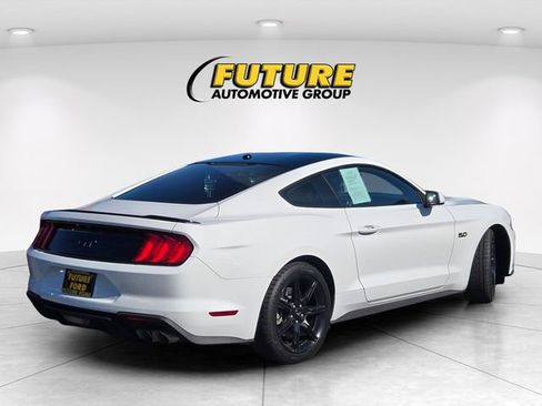 Certified 2019 Ford Mustang GT w/ Black Accent Package RWD image 4