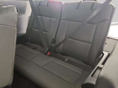 New 2025 Ford Explorer Active w/ Active Comfort Package image 20