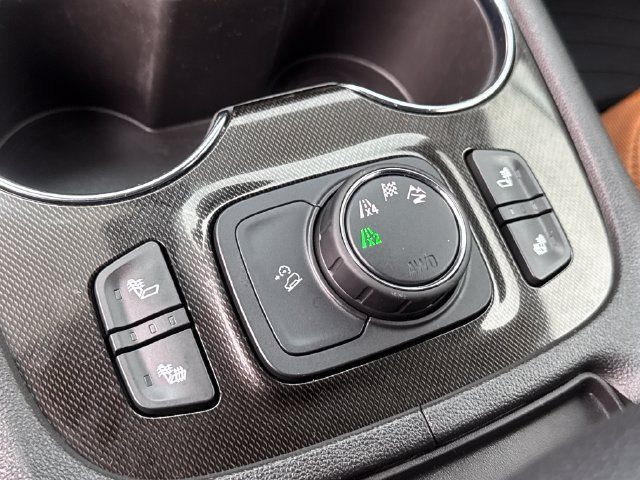 Used 2020 GMC Acadia AT4 AWD/4WD image 26
