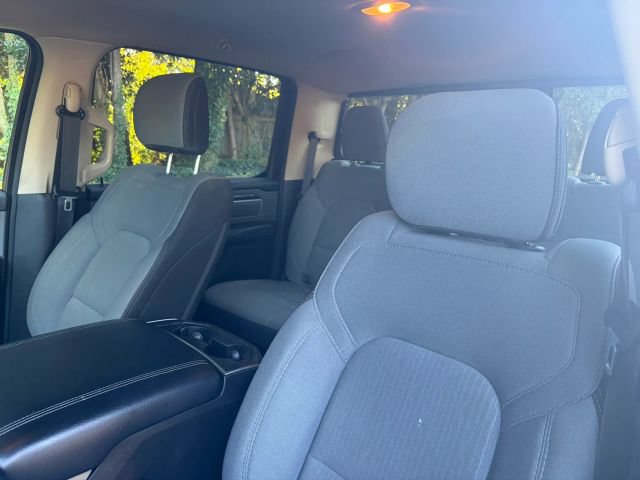 Used 2020 RAM 1500 Big Horn AWD/4WD image 13