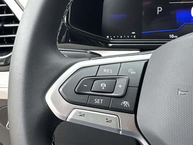 New 2026 Volkswagen Taos S FWD image 17
