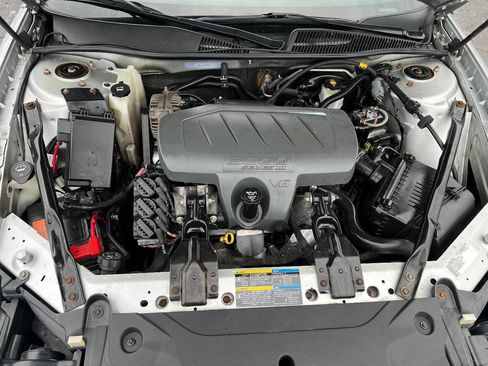 Used 2009 Buick LaCrosse CXL w/ Driver Confidence Package image 34