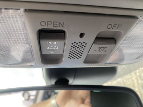 Used 2017 Honda Odyssey EX-L image 20