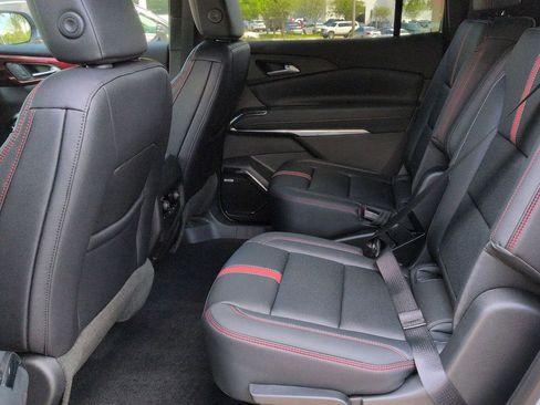 New 2026 Chevrolet Traverse RS FWD image 23