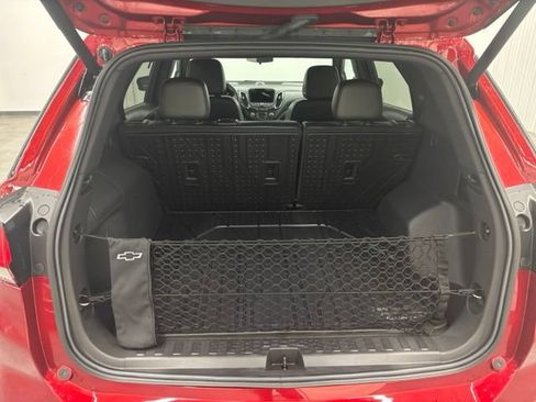 Used 2023 Chevrolet Equinox RS w/ RS Leather Package AWD/4WD image 9
