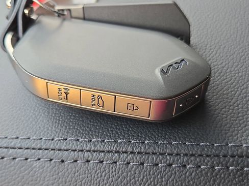 New 2026 Kia Sportage EX image 31