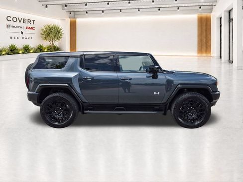 New 2026 GMC Hummer EV SUV AWD/4WD image 12
