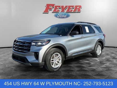 Certified 2025 Ford Explorer Active w/ Active Comfort Package RWD image 1