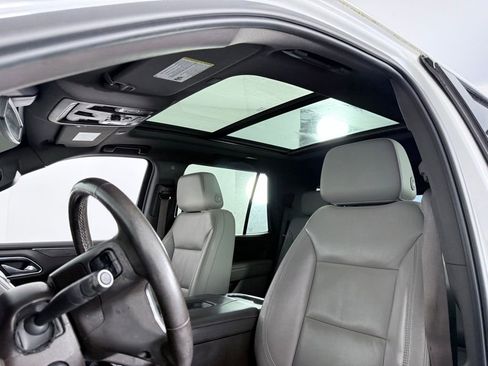 Used 2021 Chevrolet Tahoe LT w/ LT Signature Package image 13