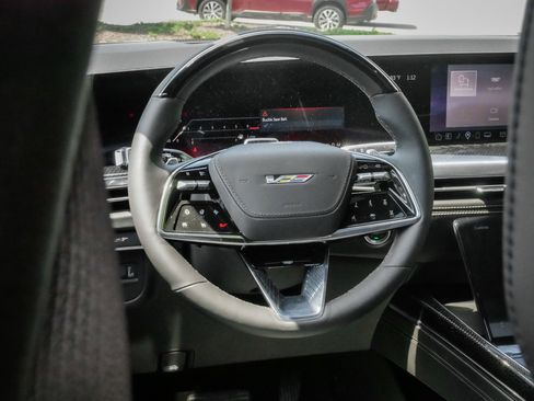 Used 2026 Cadillac Escalade V w/ LPO, ONYX Package image 6