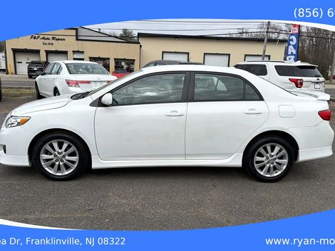 Used 2010 Toyota Corolla S FWD image 4