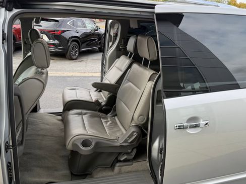 Used 2009 Nissan Quest SE w/ Seat Pkg image 19