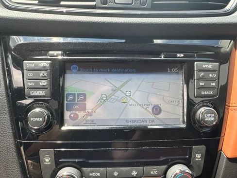 Used 2017 Nissan Rogue SL w/ SL Premium Package AWD/4WD image 17