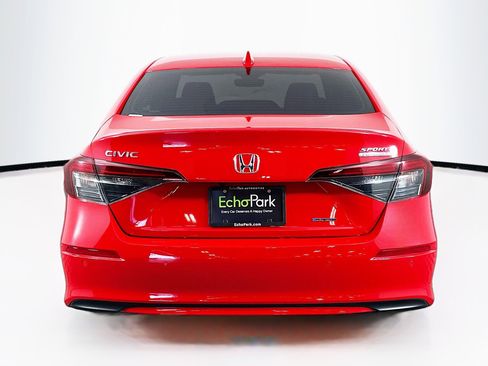 Used 2025 Honda Civic Sport Touring image 7