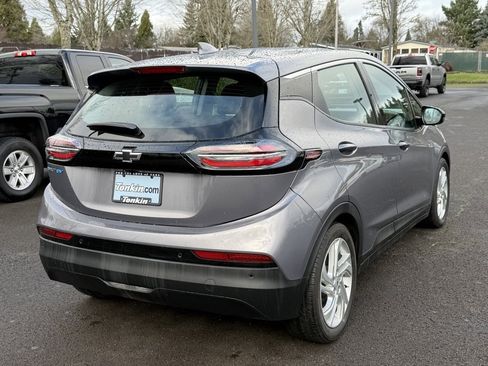 Used 2023 Chevrolet Bolt LT w/ Driver Confidence Package image 8