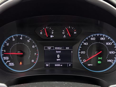 Used 2023 Chevrolet Malibu LT FWD image 16