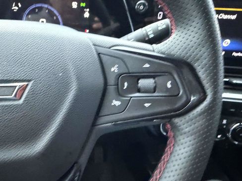 Certified 2025 Chevrolet Trax RS w/ Driver Confidence Package FWD image 23