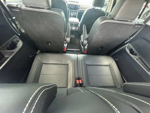 Used 2023 Volkswagen Atlas SE FWD image 42