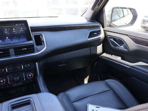 Used 2023 Chevrolet Tahoe LT w/ LT Signature Package image 15