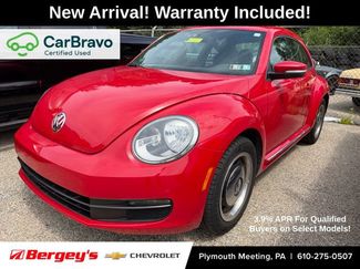 Used 2012 Volkswagen Beetle 2.5 FWD video 1